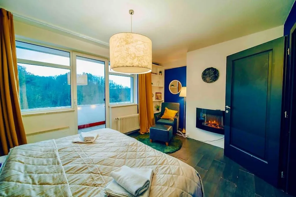 Apartment Lovely 3Bd - Rooftop - Jacuzzi&Sauna Prague Czech Republic