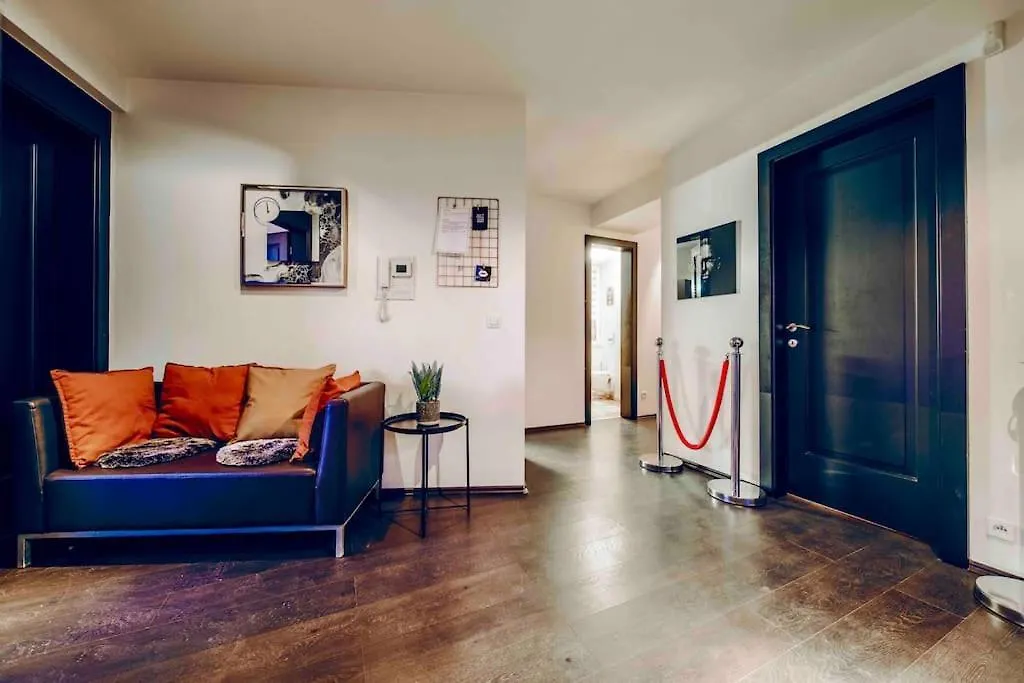 Lovely 3Bd - Rooftop - Jacuzzi&Sauna Prague 0*,