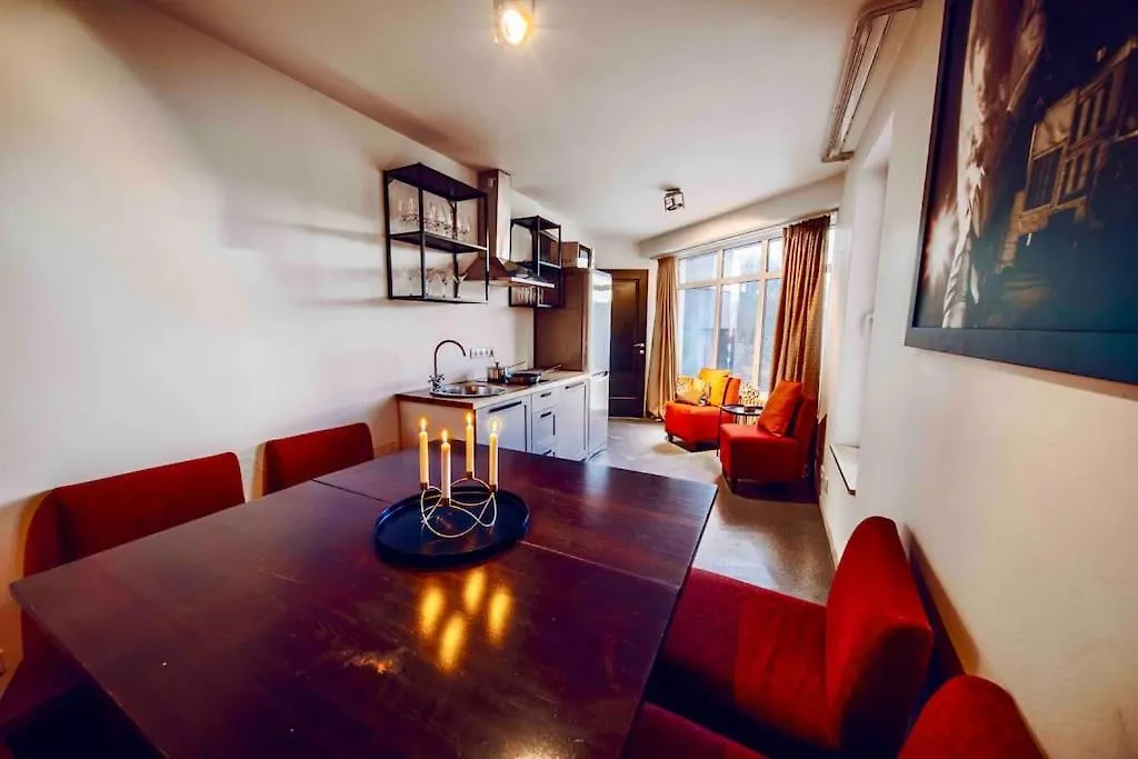 Lovely 3Bd - Rooftop - Jacuzzi&Sauna Prague 0*,  Czech Republic