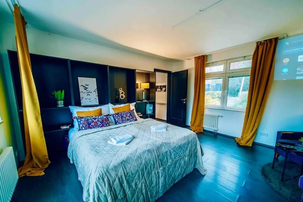 Lovely 3Bd - Rooftop - Jacuzzi&Sauna Prague 0*,